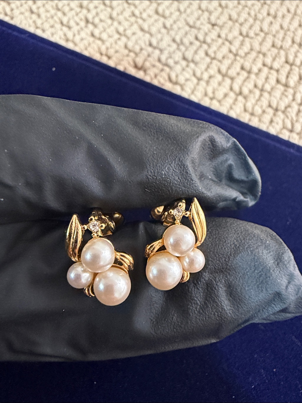 Gold Pearl Cluster Clip-On Earrings - Classic Women's Jewelry